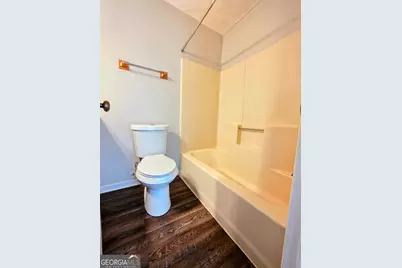 318 Somerset Drive, Warner Robins, GA 31088 - Photo 8