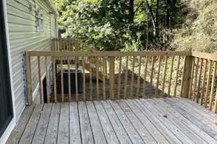 125 Holly Creek Dr, Carrollton, GA 30116 - Photo 8