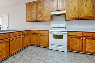 122 Grove Hill Ave, Blackshear, GA 31516 - Photo 18