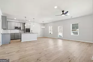 132 Post Oak Dr, Jackson, GA 30233 - Photo 6