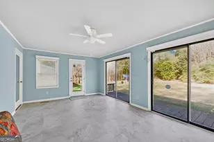 155 W Johnston St, Forsyth, GA 31029 - Photo 12