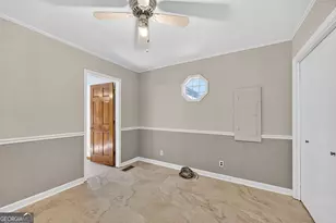 155 W Johnston St, Forsyth, GA 31029 - Photo 22
