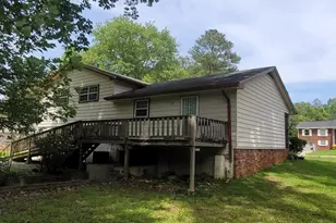 8343 Magnolia Dr, Jonesboro, GA 30238 - Photo 2