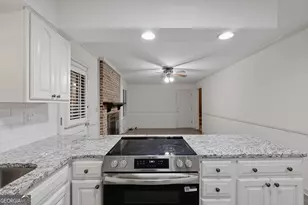 3969 Briaridge Cir, Doraville, GA 30340 - Photo 10