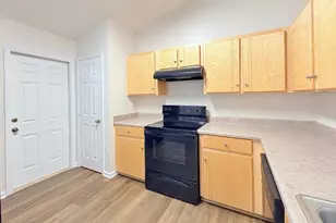 102 Lake Victoria Dr, Kingsland, GA 31548 - Photo 12