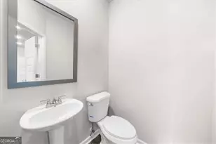 204 Vickery Ln Dr, Calhoun, GA 30701 - Photo 8