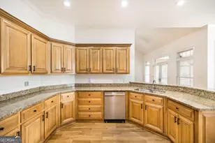 720 Latrobe Way, Macon, GA 31220 - Photo 22