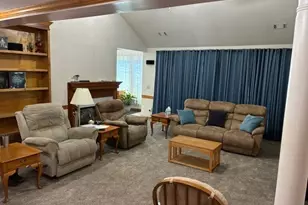 9361 Arbor Glen Ct, Jonesboro, GA 30236 - Photo 6