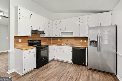 4432 Marci Street, Snellville, GA 30039 - Photo 6