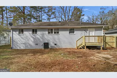 2043 Claude Street NW, Atlanta, GA 30318 - Photo 4