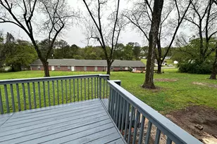 55 Bowdon St, Waco, GA 30182 - Photo 8