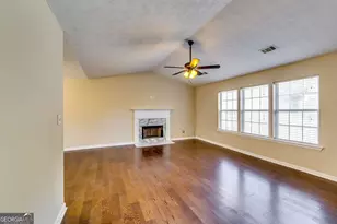 2727 Manor Cove, Decatur, GA 30034 - Photo 4