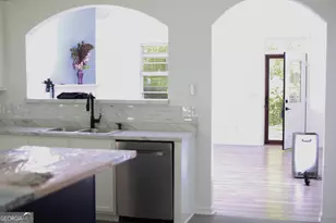 6127 Landers Loop, Fairburn, GA 30213 - Photo 6