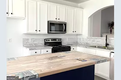 6127 Landers Loop, Fairburn, GA 30213 - Photo 10