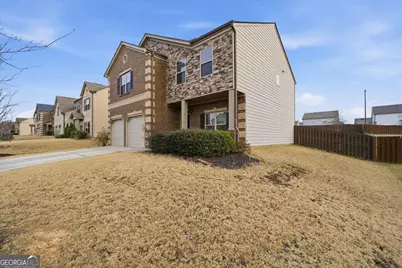 222 Loganview Drive, Loganville, GA 30052 - Photo 4