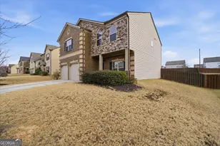 222 Loganview Dr, Loganville, GA 30052 - Photo 4