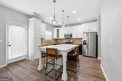 222 Loganview Drive, Loganville, GA 30052 - Photo 8