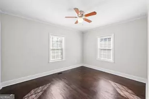 2506 Maple St, East Point, GA 30344 - Photo 20