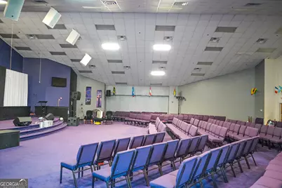 512 Eagles Crossing Way, Riverdale, GA 30274 - Photo 2