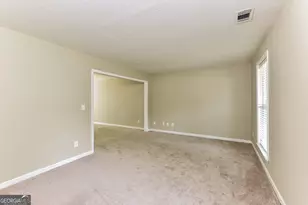 3909 Wintersweet Dr, Decatur, GA 30034 - Photo 12