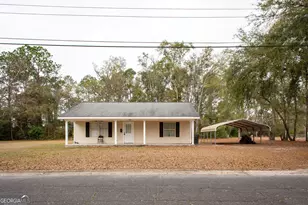 920 Wilfred St, Waycross, GA 31503 - Photo 2