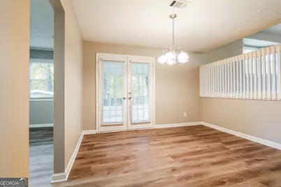 391 Charleston Lane, Lawrenceville, GA 30046 - Photo 4