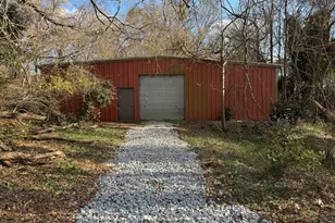 37 W Church St, Elberton, GA 30635 - Photo 2