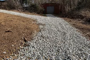 37 W Church St, Elberton, GA 30635 - Photo 22