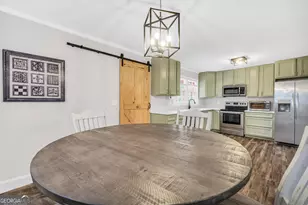 410 Dora St, Griffin, GA 30223 - Photo 12