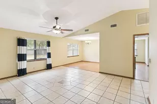 132 Woodvalley Dr, Kingsland, GA 31548 - Photo 4