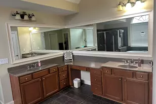 5185 Barrington Trace Dr SW, Atlanta, GA 30331 - Photo 8