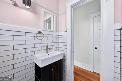 210 E State Street #18, Savannah, GA 31401 - Photo 24