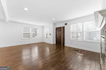 1779 N Olympian Way SW, Atlanta, GA 30310 - Photo 8