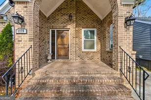 1779 N Olympian Way SW, Atlanta, GA 30310 - Photo 4