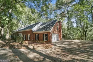 80 Cliffcreek Trace, Sandy Springs, GA 30350 - Photo 2