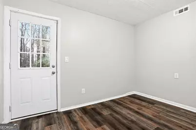 1045 Forest Path, Stone Mountain, GA 30088 - Photo 22