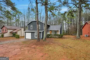 1045 Forest Path, Stone Mountain, GA 30088 - Photo 2