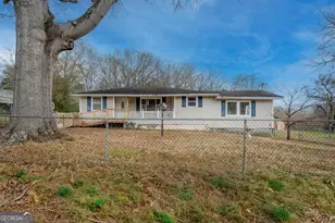 35 Fortune St, LaFayette, GA 30728 - Photo 1