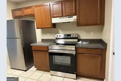 323 Carriage Lane #UNIT B, Albany, GA 31721 - Photo 8