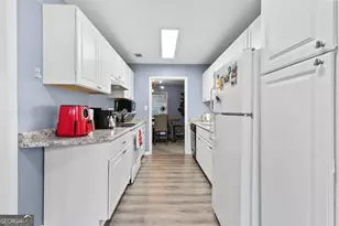 8740 Roswell Rd, Atlanta, GA 30350 - Photo 8