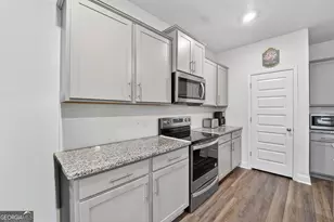 638 Logging Hl Dr, Richmond Hill, GA 31324 - Photo 6