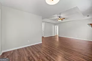 56 Pemberton Pl, Sharpsburg, GA 30277 - Photo 10