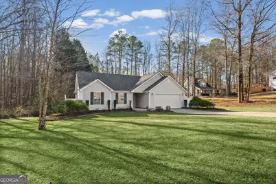 56 Pemberton Place, Sharpsburg, GA 30277 - Photo 2