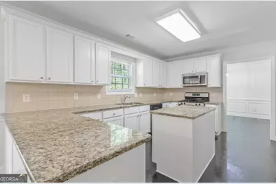 4353 Pond Edge Road, Snellville, GA 30039 - Photo 18