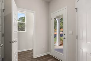 924 Stow Ln, Monroe, GA 30655 - Photo 14