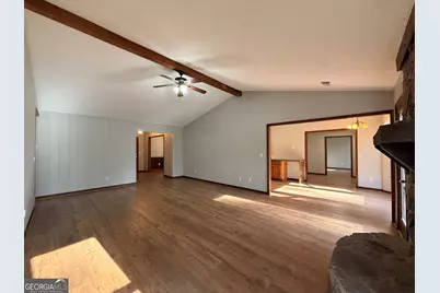 300 Raintree Bend, Peachtree City, GA 30269 - Photo 8