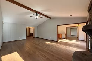 300 Raintree Bend, Peachtree City, GA 30269 - Photo 8