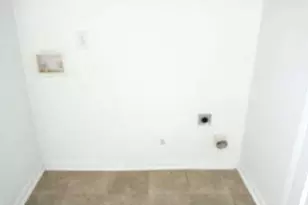 636 Rayella Dr, Stockbridge, GA 30281 - Photo 8