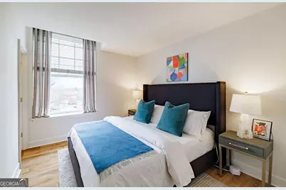 247 E Washington Street #207, Athens, GA 30601 - Photo 6
