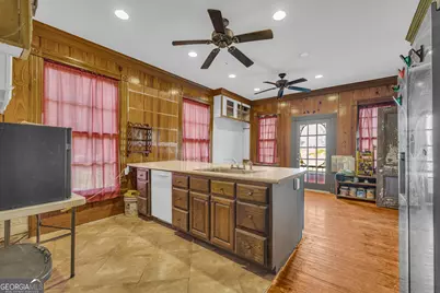 27 Sycamore Street, Jefferson, GA 30549 - Photo 14